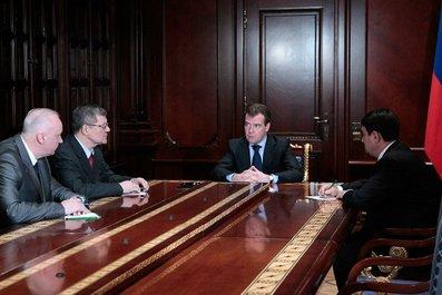 Фото Дмитрий Медведев провел экстренное совещание по факту взрыва в Домодедово