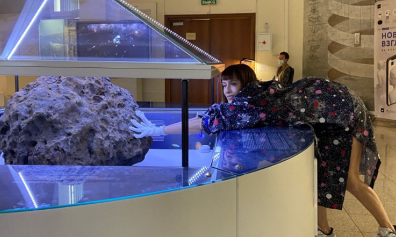 Фото Десятилетний юбилей метеорита Челябинск готовится встретить  Южный Урал