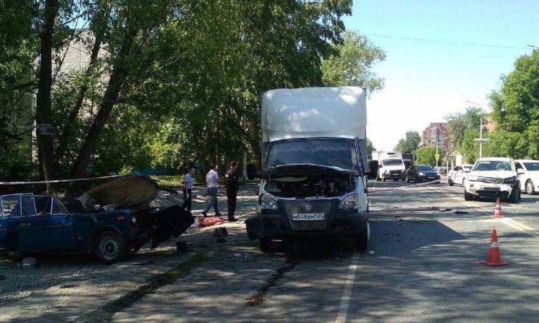 Фото В Челябинске водителя Land Rover, устроившего смертельное ДТП, отправили в СИЗО