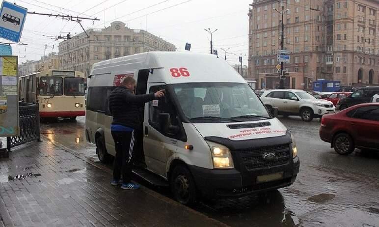 Фото В Челябинске на муниципальном маршруте выявили нелегальных перевозчиков 