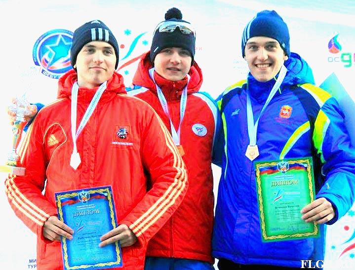 Фото Владислав Вечканов из Челябинской области взял две медали в лыжных гонках на VII зимней Спартакиаде учащихся России