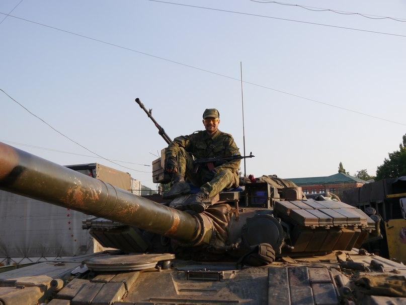 Фото Сто пятьдесят украинских военных, перешедших на российскую территорию, попросились в ополчение