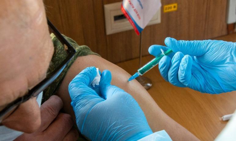 Фото В «Поезде здоровья» 86 южноуральцев вакцинировались от ковида