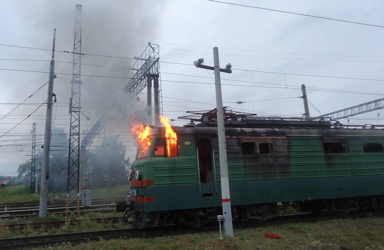 Фото В Ашинском районе едва не взорвался поезд с 50 вагонами пропана