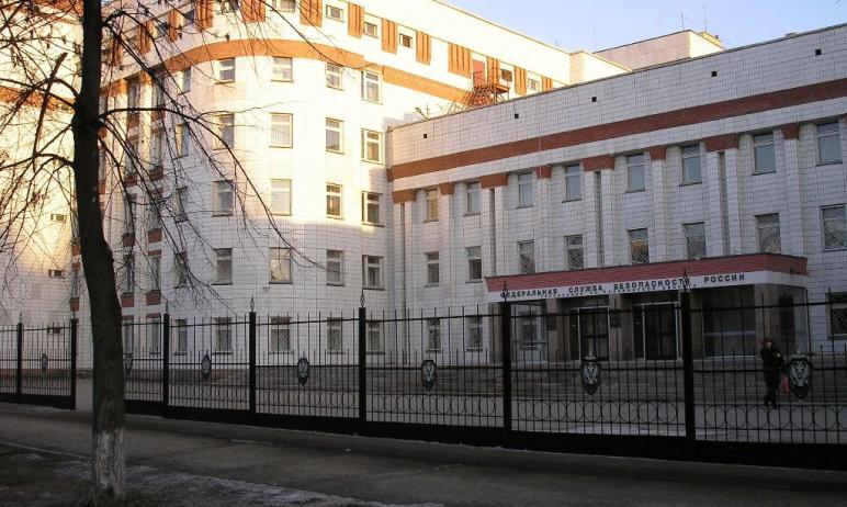 Фото В Челябинске сотрудники ФСБ задержали полицейского