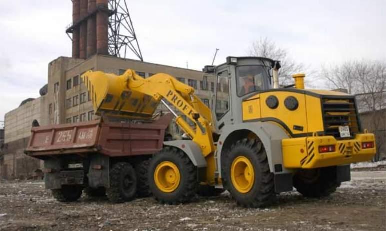 Фото  Челябинский тракторный завод возвращается к полной рабочей неделе