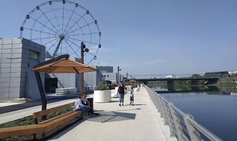 Фото В Челябинске заканчивают формировать современную городскую среду