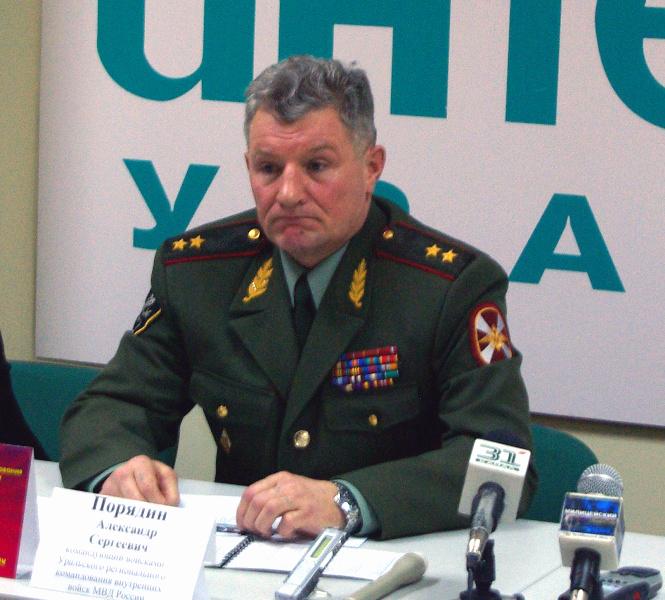 Фото Генерал Порядин посетил Челябинск в преддверии 200-летия внутренних войск РФ