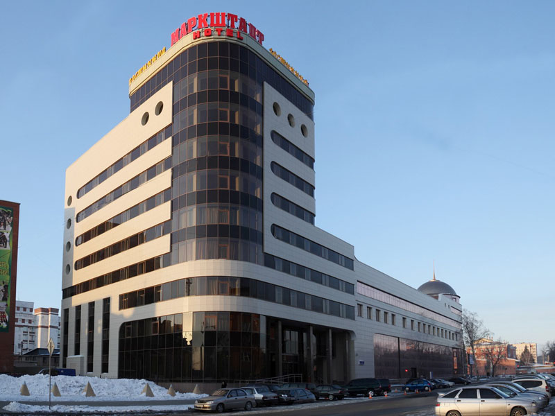 Фото Пьяный англичанин не давал спать отдыхающим в челябинской гостинице и ударил администратора