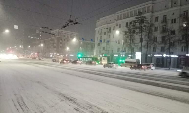 Фото В Челябинске агрегаторы такси «нагреваются» на похолодании