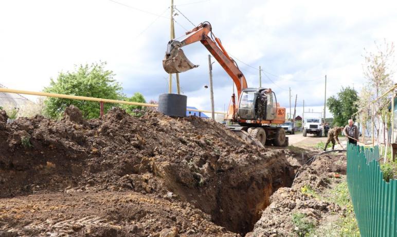 Фото Чтобы вода не по графику: в Еткульском районе взялись решать проблему водоснабжения