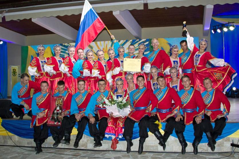 Фото Ансамбль танца «Урал» с успехом завершил фестиваль в Болгарии и получил приглашение на заграничные гастроли
