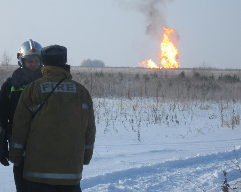 Фото Авария на газопроводе вызвала огненное зарево в Каслинском районе (ФОТО)