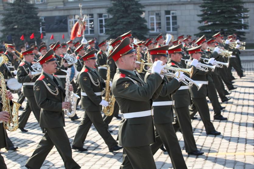 Фото Парадные расчеты в ЦВО пройдут на параде под мелодии военных лет