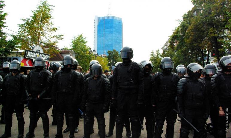 Фото Полицейские Челябинска готовы обеспечить порядок в ходе несанкционированной акции в поддержку Навального