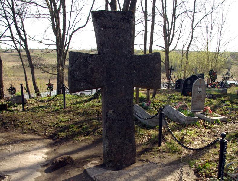 Фото В Челябинске закрылось Успенское кладбище