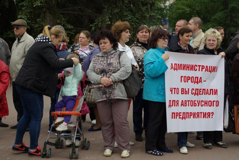 Фото Следователи выяснят, почему работникам МУП «Челябинский автобусный транспорт» не вернули долги по зарплате