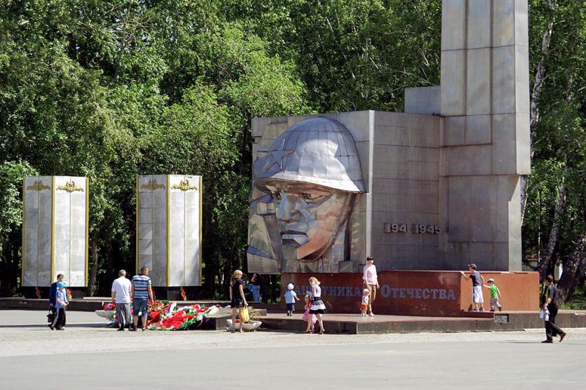 Фото В челябинском Саду Победы появится памятник труженикам тыла