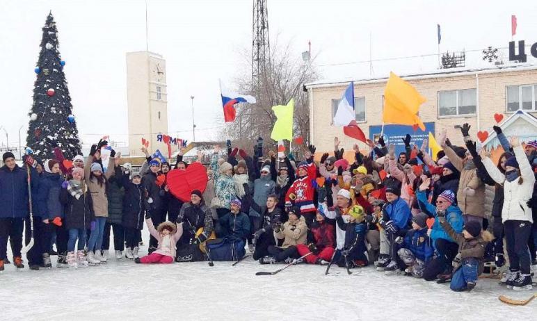 Фото В Магнитогорске прошел День всех влюбленных в родной город