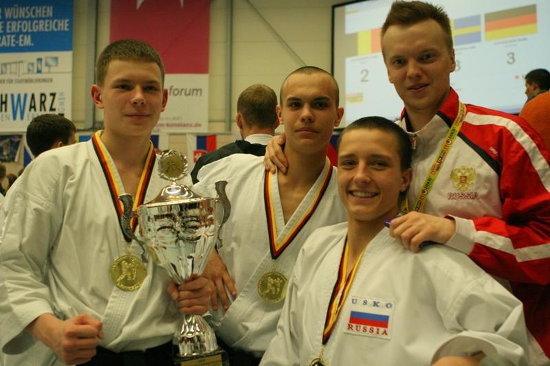 Фото Три южноуральца стали чемпионами Европы по сетокан каратэ