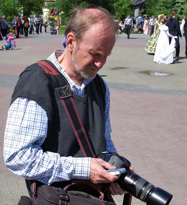 Фото В понедельник челябинцы простятся с фотохудожником Юрием Катаевым