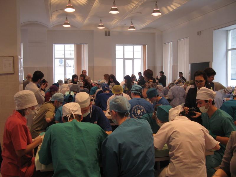 Фото Ряды узких специалистов в больницах Челябинска пополнит молодежь