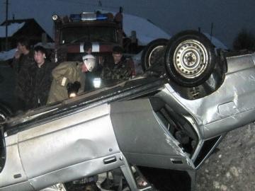 Фото В Брединском районе в опрокинувшемся авто погиб водитель
