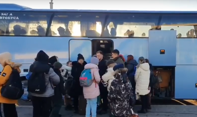 Фото Луганские школьники отдохнут на каникулах в «Еланчике»