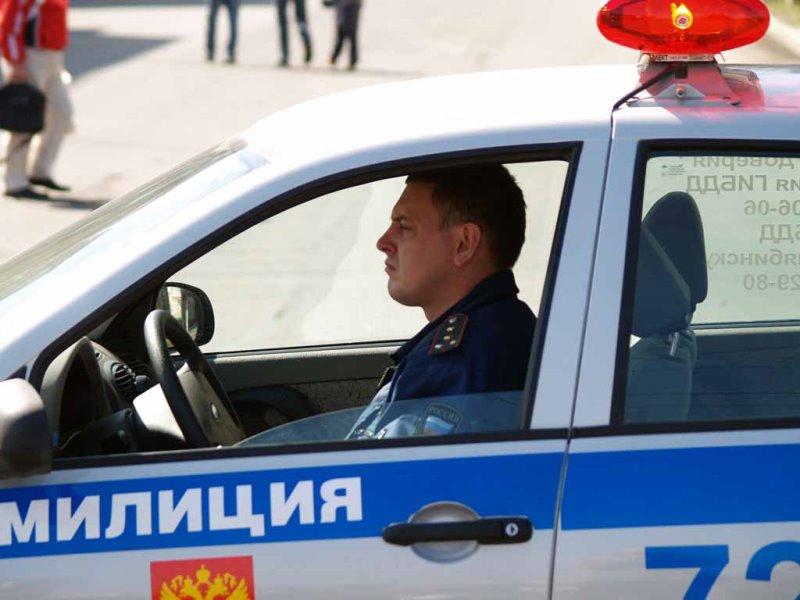 Фото Челябинец снял колеса с автомобиля, но был тут же пойман полицейскими