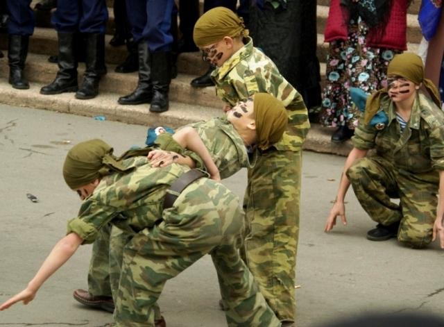 Фото В Магнитогорске 60 юных кадетов приняли присягу