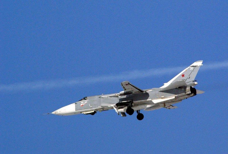Фото В Челябинской области потерпел крушение военный самолет СУ-24