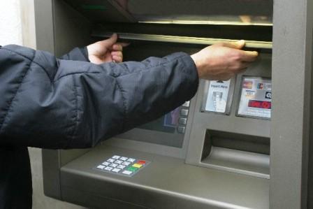 Фото В Челябинской области обчистили банкомат на миллион