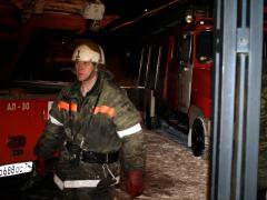 Фото В Челябинской области: пожарные эвакуировали жильцов многоквартирного дома