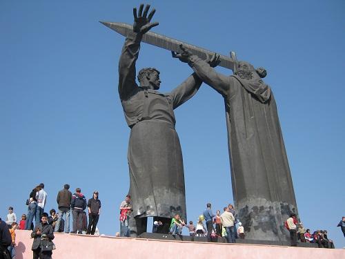 Фото Главный символ трудового подвига Магнитки будет реконструирован