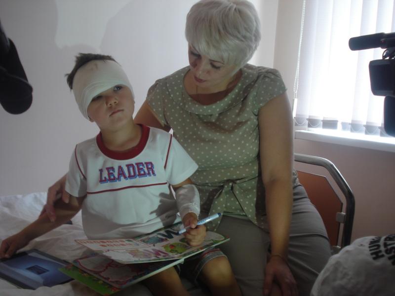 Фото Челябинские хирурги восстановили малышу лицо после укуса собаки