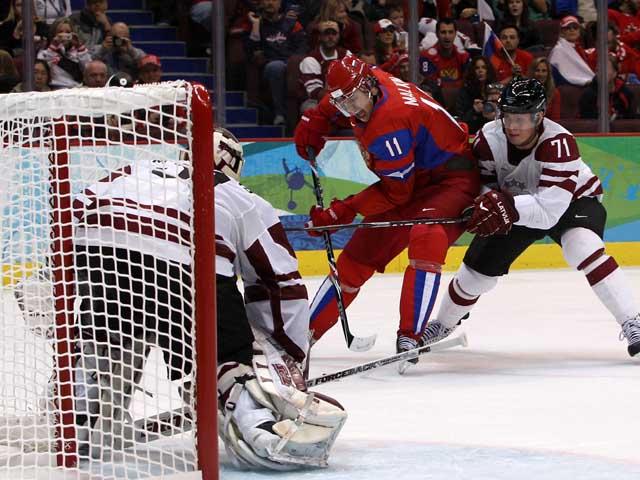 Фото Малкин и Кузнецов – три шайбы на двоих в победу России над Латвией