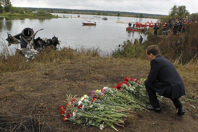 Фото Семьи погибших под Ярославлем и клуб «Локомотив» поддержат материально