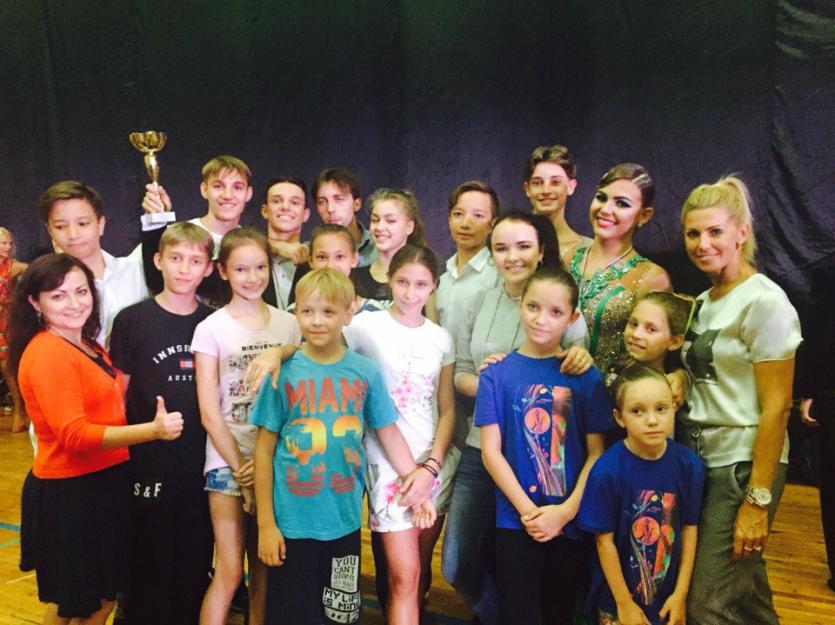 Фото Челябинцы триумфально выступили на соревнованиях по танцевальному спорту в Крыму