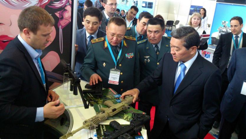 Фото «Златмаш» принял участие в международной выставке вооружений