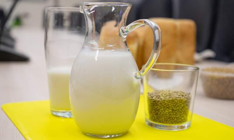 Фото Ученые ЮУрГУ придумали, как сделать растительное молоко более полезным