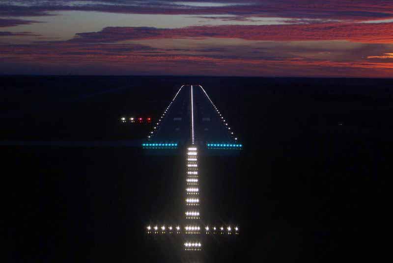 Фото Аэропорт «Челябинск» за девять месяцев 2011 года на четверть увеличил пассажиропоток
