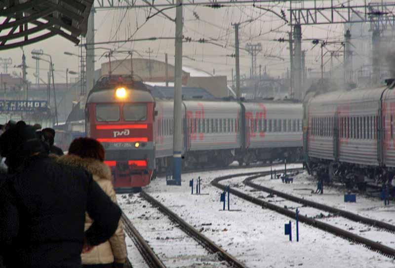 Фото График движения поездов в Челябинской области, нарушенный ледяным дождем, практически восстановлен