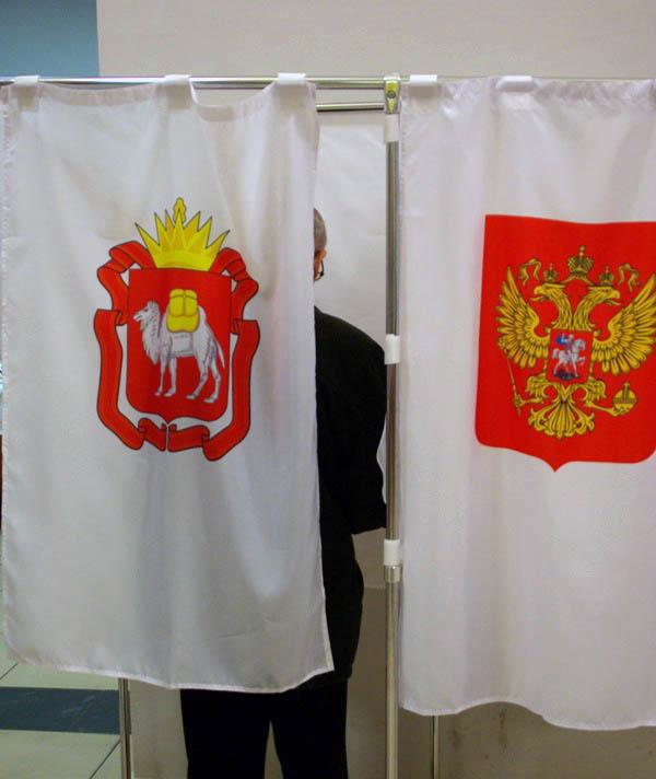 Фото В избиркомах Челябинской области перед выборами «встряхнули» кадры
