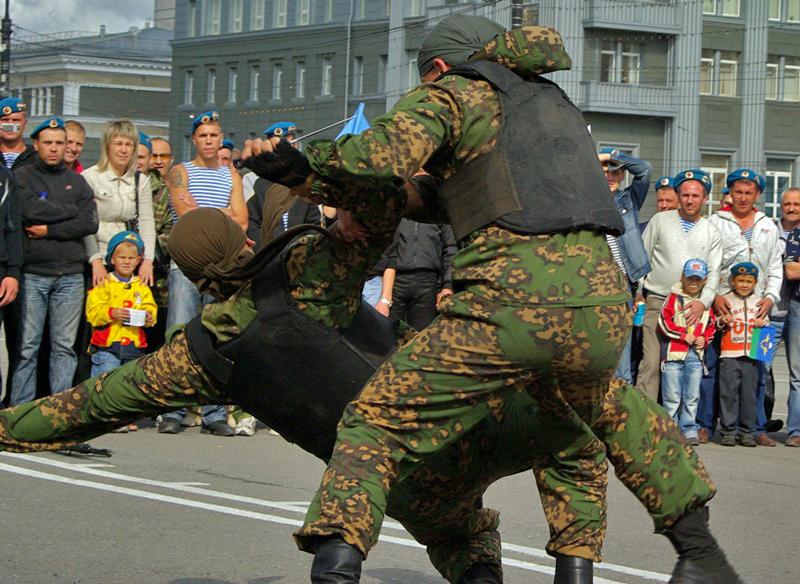 Фото Челябинские полицейские устроили «Территорию-02»