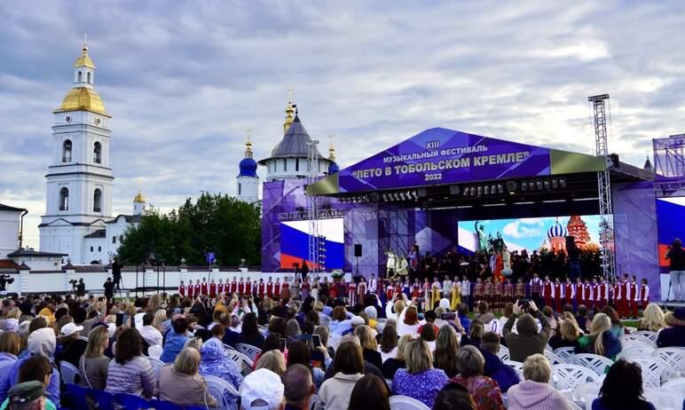 Фото Челябинцы стали участниками фестиваля «Лето в Тобольском кремле»