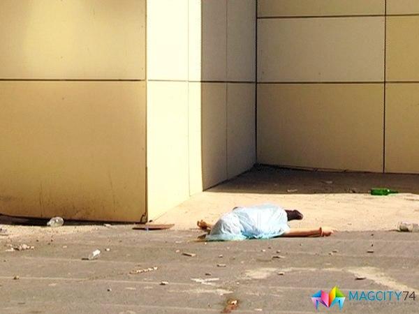 Фото В Магнитогорске разбираются с гибелью девушки, упавшей с 15 этажа