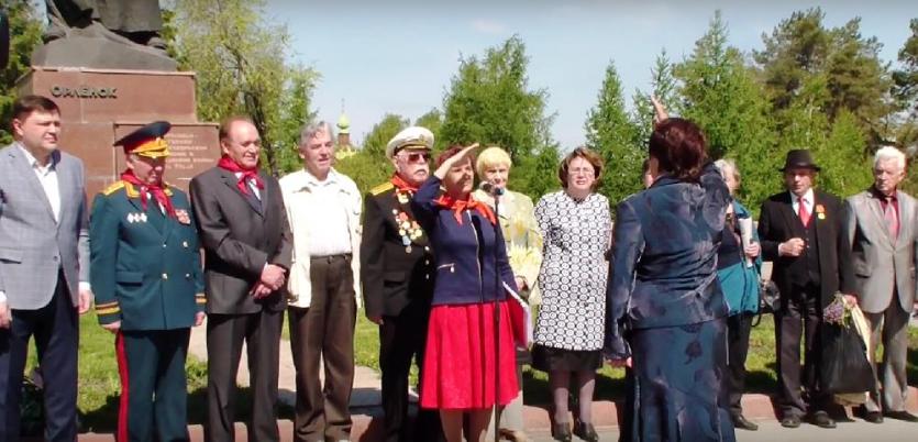 Фото Челябинские коммунисты пожаловались на неблагоустроенный вид Аллеи пионеров-героев