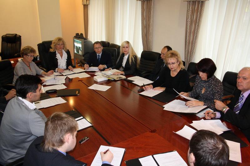 Фото Сегодня в Челябинской области завершается прием документов от кандидатов на выборы 14 сентября 2014 года