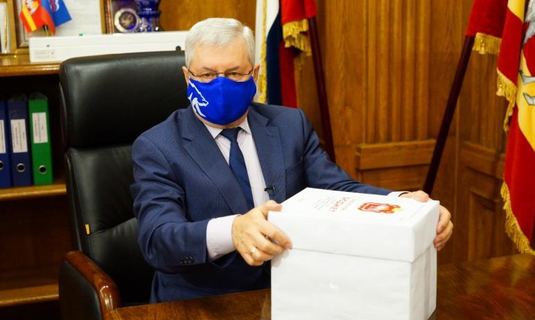 Фото В Челябинской области будет ужесточен депутатский контроль за лекарственным обеспечением населения