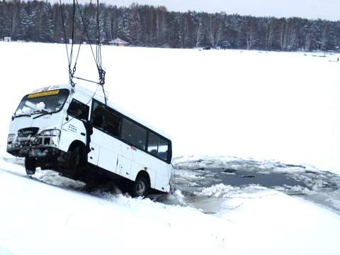 Фото Челябинец, спасший пассажиров маршрутки №56, будет награжден МЧС